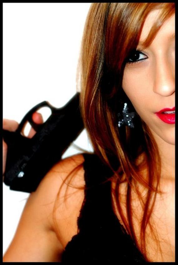 girls_and_guns