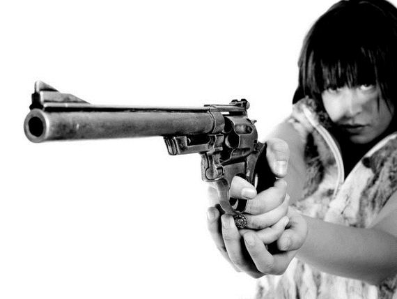 girls_and_guns