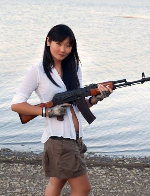 girls_and_guns