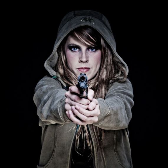 girls_and_guns