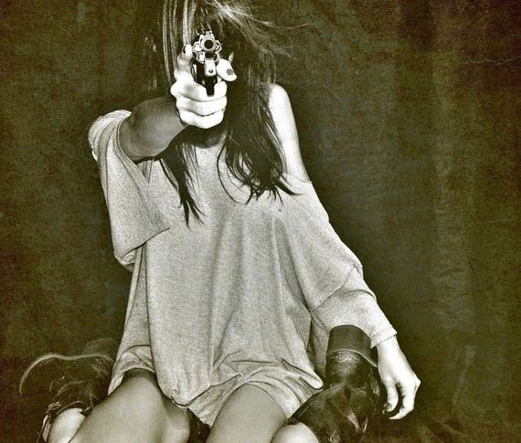girls_and_guns