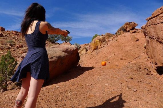 girls_and_guns