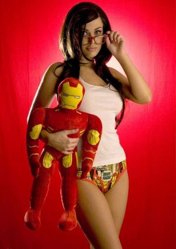 girls_in_superhero_undies_are_ever_geeks_fantasy