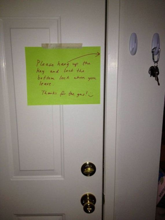 guy_leaves_a_funny_romantic_surprise_for_the_gas_man