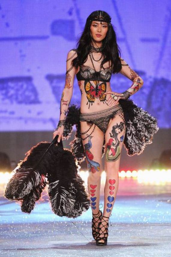 highlights_from_the_victorias_secret_fashion_show_2012