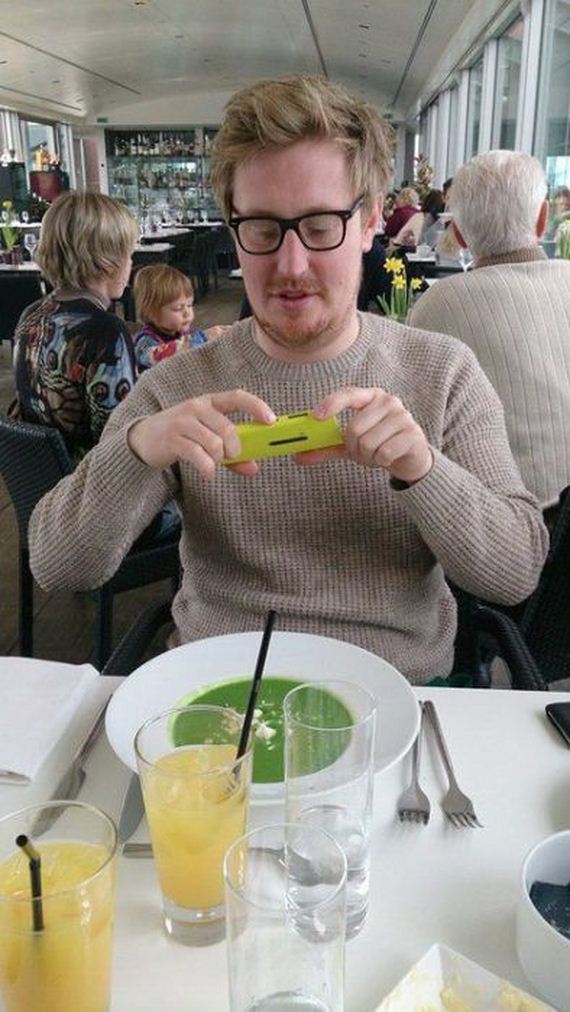 hipsters_who_are_really_food_photographers_in_disguise
