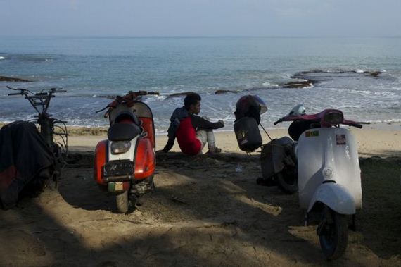 indonesians_ride_the_oddest_motorbikes_ever