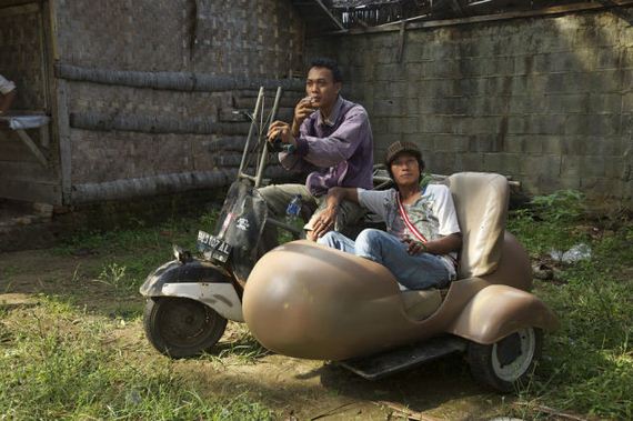 indonesians_ride_the_oddest_motorbikes_ever