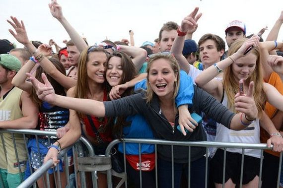 indy_500_snakepit_hotties