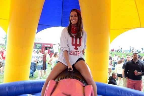 indy_500_snakepit_hotties