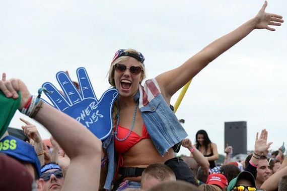 indy_500_snakepit_hotties