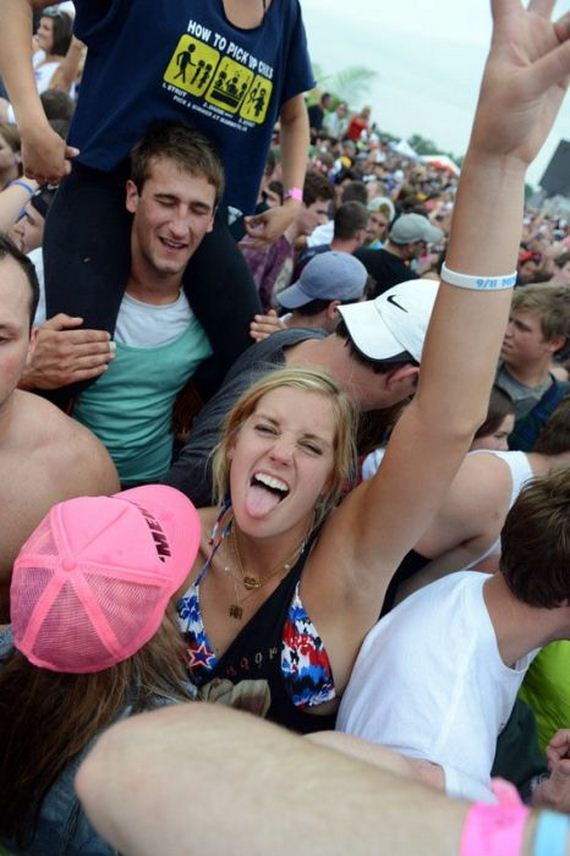 indy_500_snakepit_hotties