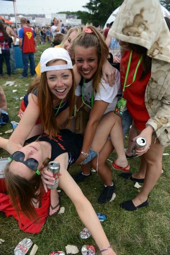 indy_500_snakepit_hotties