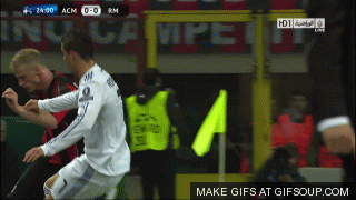 its_a_flop_showdown_between_basketball_players_and_football_players