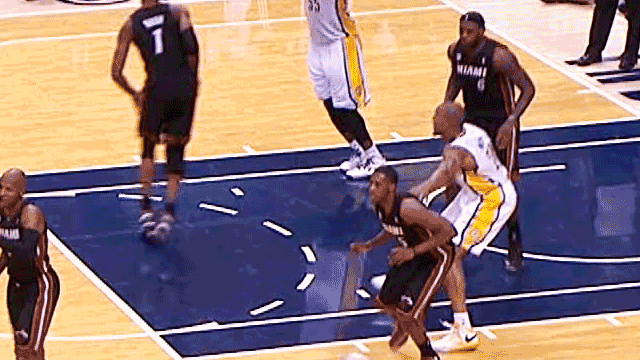 its_a_flop_showdown_between_basketball_players_and_football_players