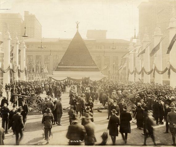 little_pictures_big_history