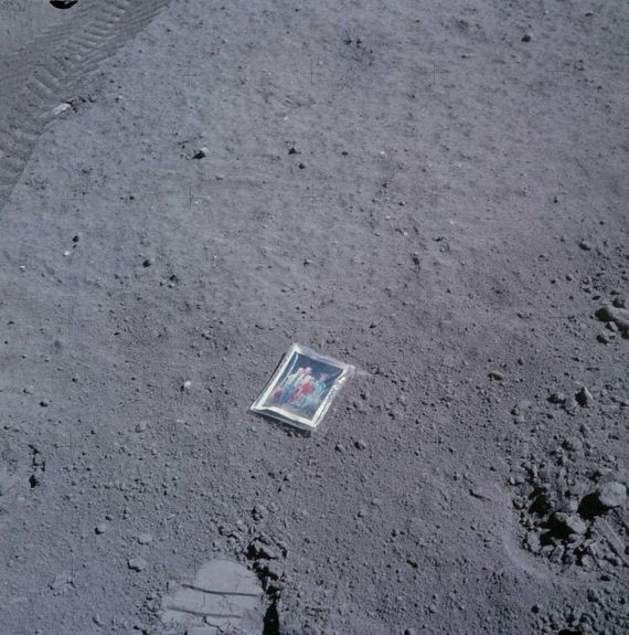 little_pictures_big_history