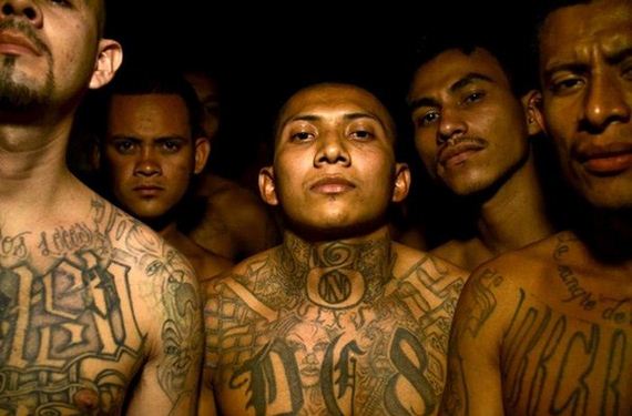 look_at_the_violent_terrifying_gangs_of_el_salvador