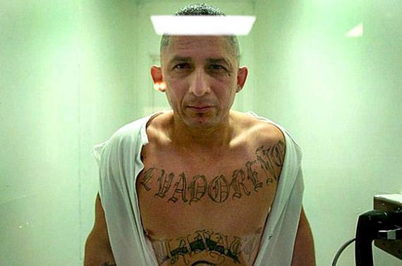 look_at_the_violent_terrifying_gangs_of_el_salvador