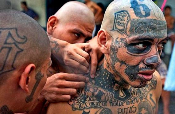 look_at_the_violent_terrifying_gangs_of_el_salvador