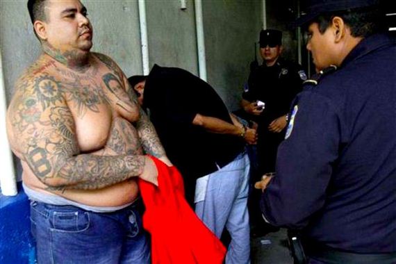 look_at_the_violent_terrifying_gangs_of_el_salvador