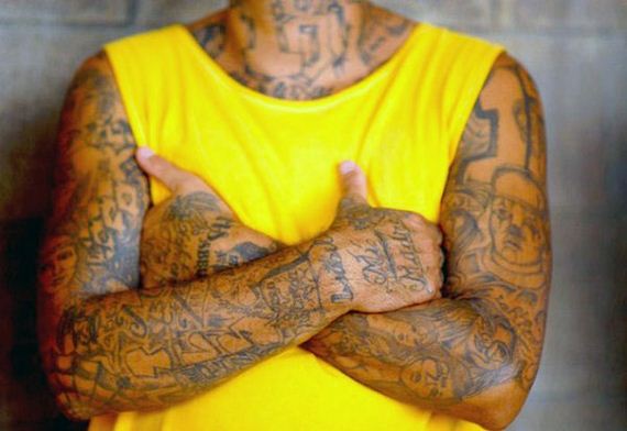 look_at_the_violent_terrifying_gangs_of_el_salvador