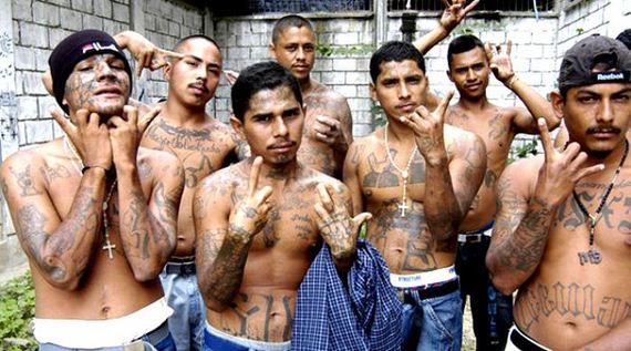 look_at_the_violent_terrifying_gangs_of_el_salvador