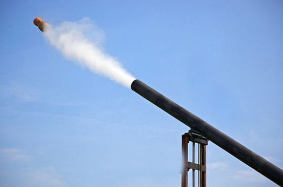 mexican-cartels-use-cannons-to-smuggle