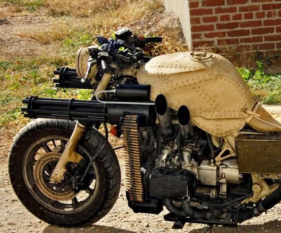 motorcycle_with_two_guns