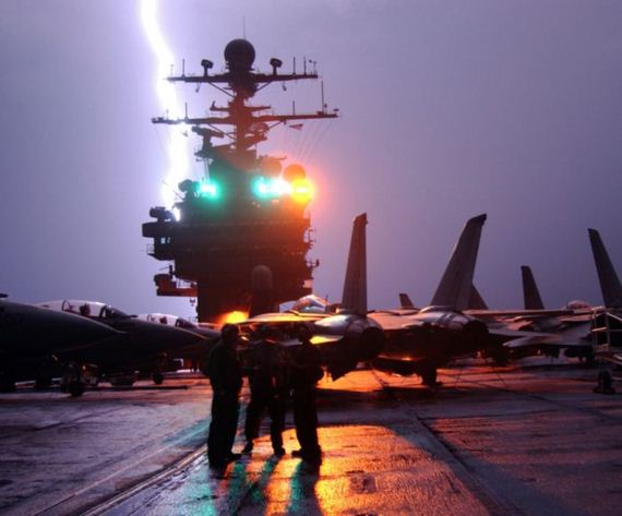 navy_waves_sea