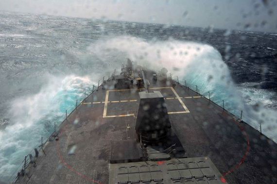 navy_waves_sea