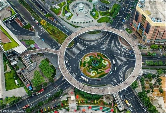 pedestrian-bridge-in-china