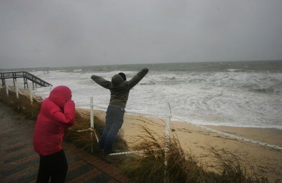 photos-who-dont-care-about-hurricane-sandy