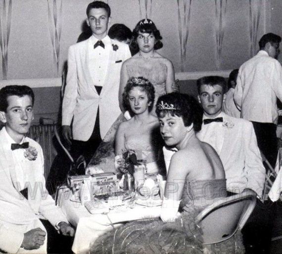 proms_in_america