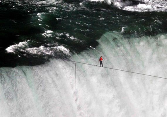 real_people_who_are_really_superhumans_in_disguis