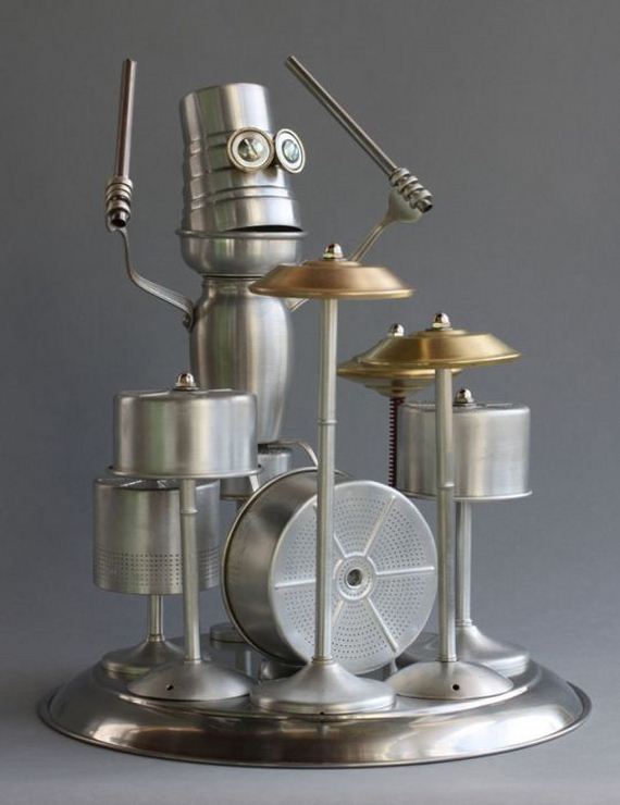 scrap_material_sculptures