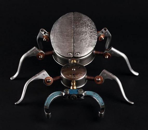 scrap_material_sculptures