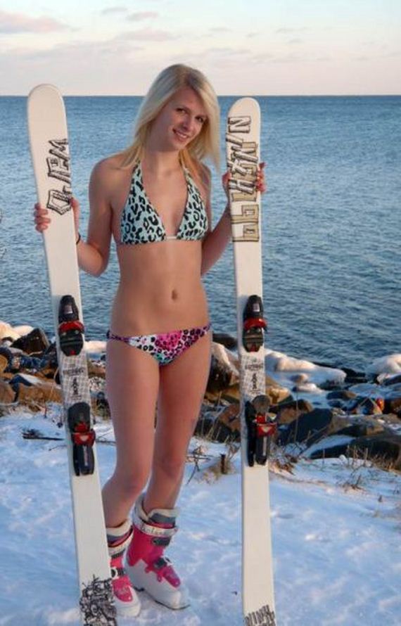 sexy-ski-girls