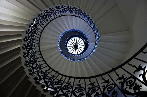 spiral-staircase-photos