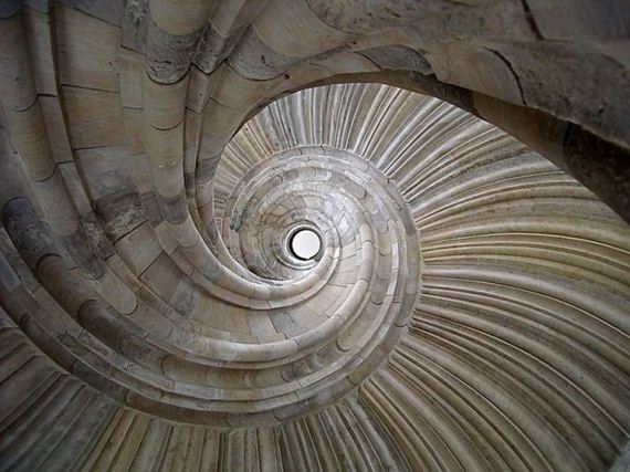 spiral-staircase-photos