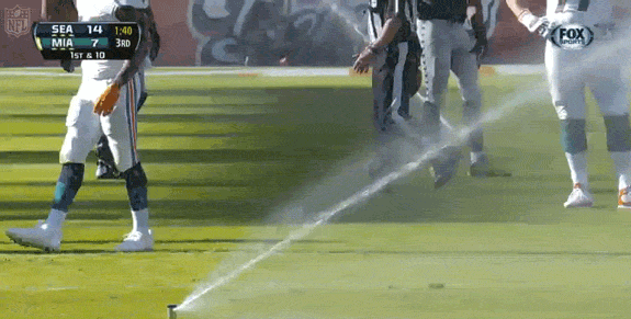 sprinklers-went-off-on-the-field-during-a-real-liv
