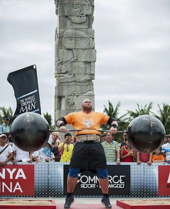 strong_man