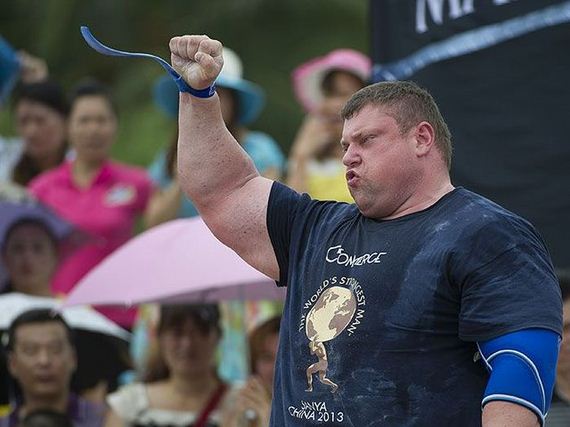 strong_man