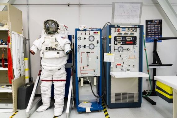 swimming_with_spacemen