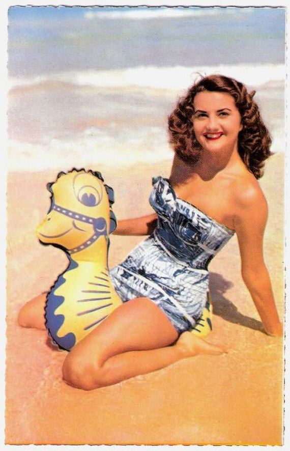 swimwear_40_50th
