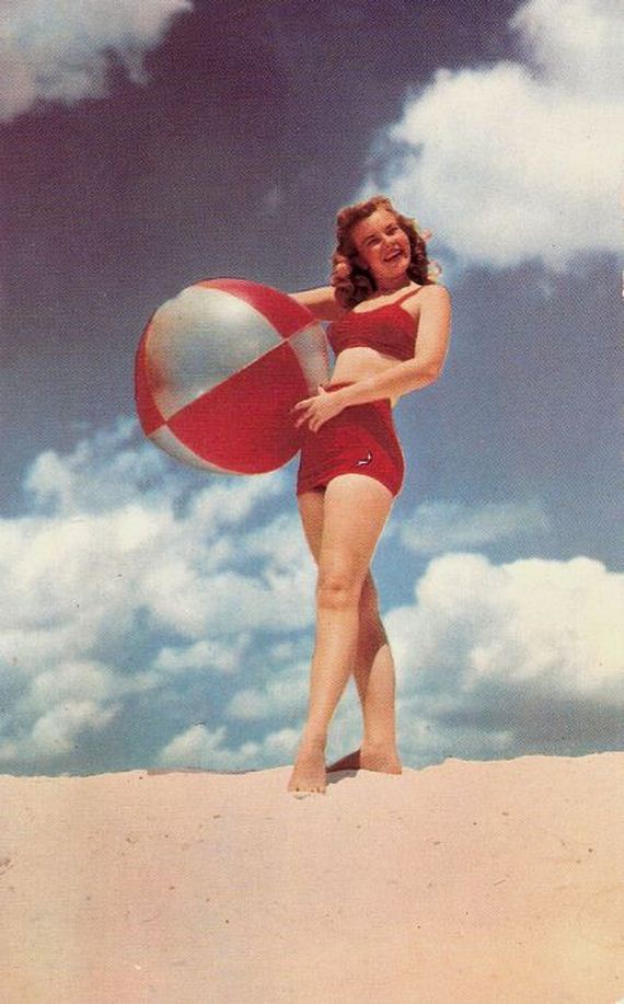 swimwear_40_50th