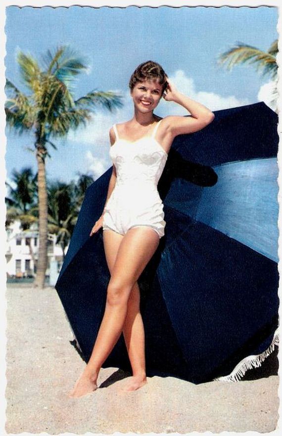 swimwear_40_50th