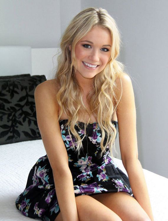 the-hottest-photos-of-famous-girls