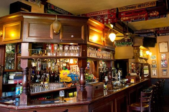 the_coach_and_horses