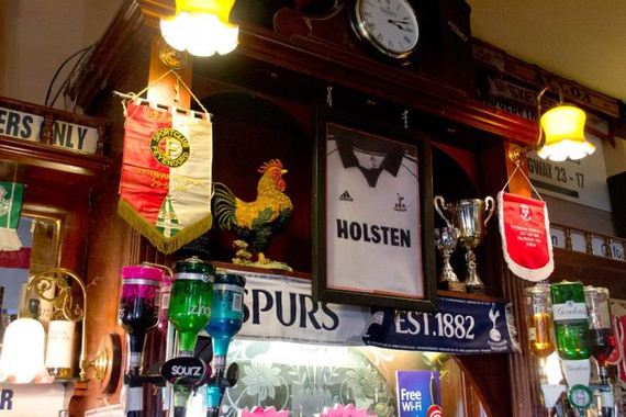 the_coach_and_horses